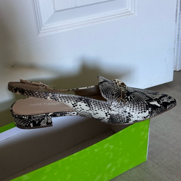 MARC FISHER REPTILE PRINT SLINGBACK FLATS - NWOT - Picture 4 of 8